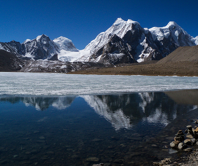 Yumthang valley Gurudongmar lake (6 days)